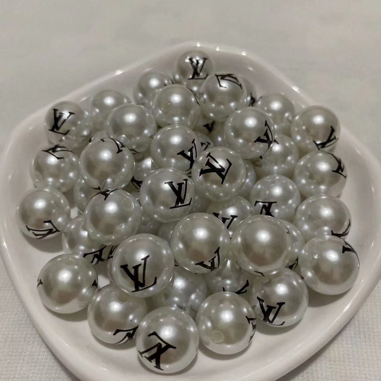 CC Designer Acrylic Round Beads DIY