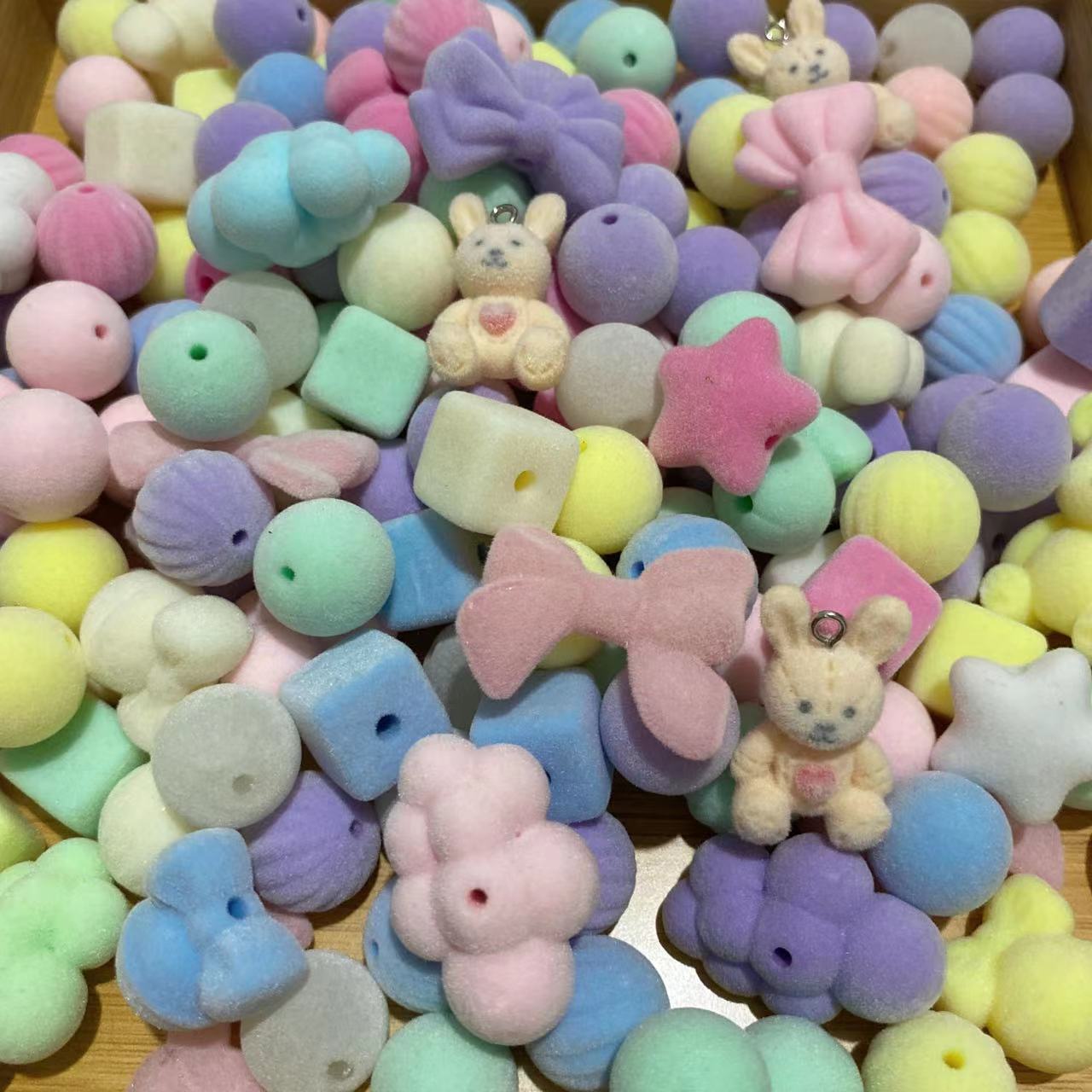 FW Stuff Furry Beads Collection
