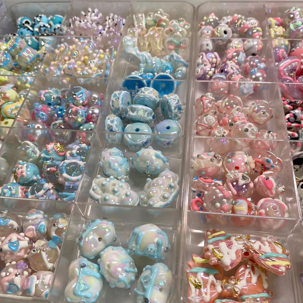 Different Unit Price Handpainted Beads Collection