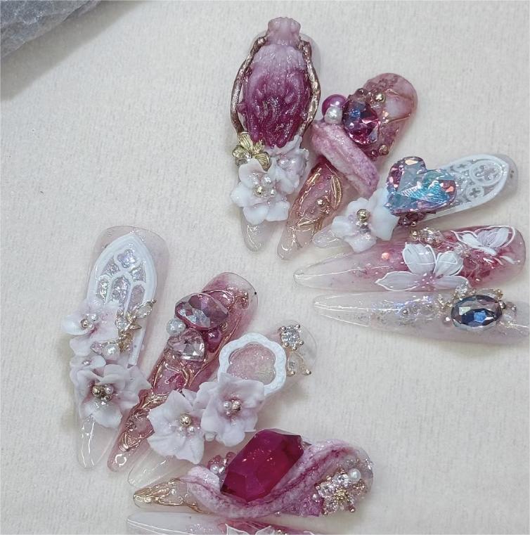Handmade Press-on Nails Collection